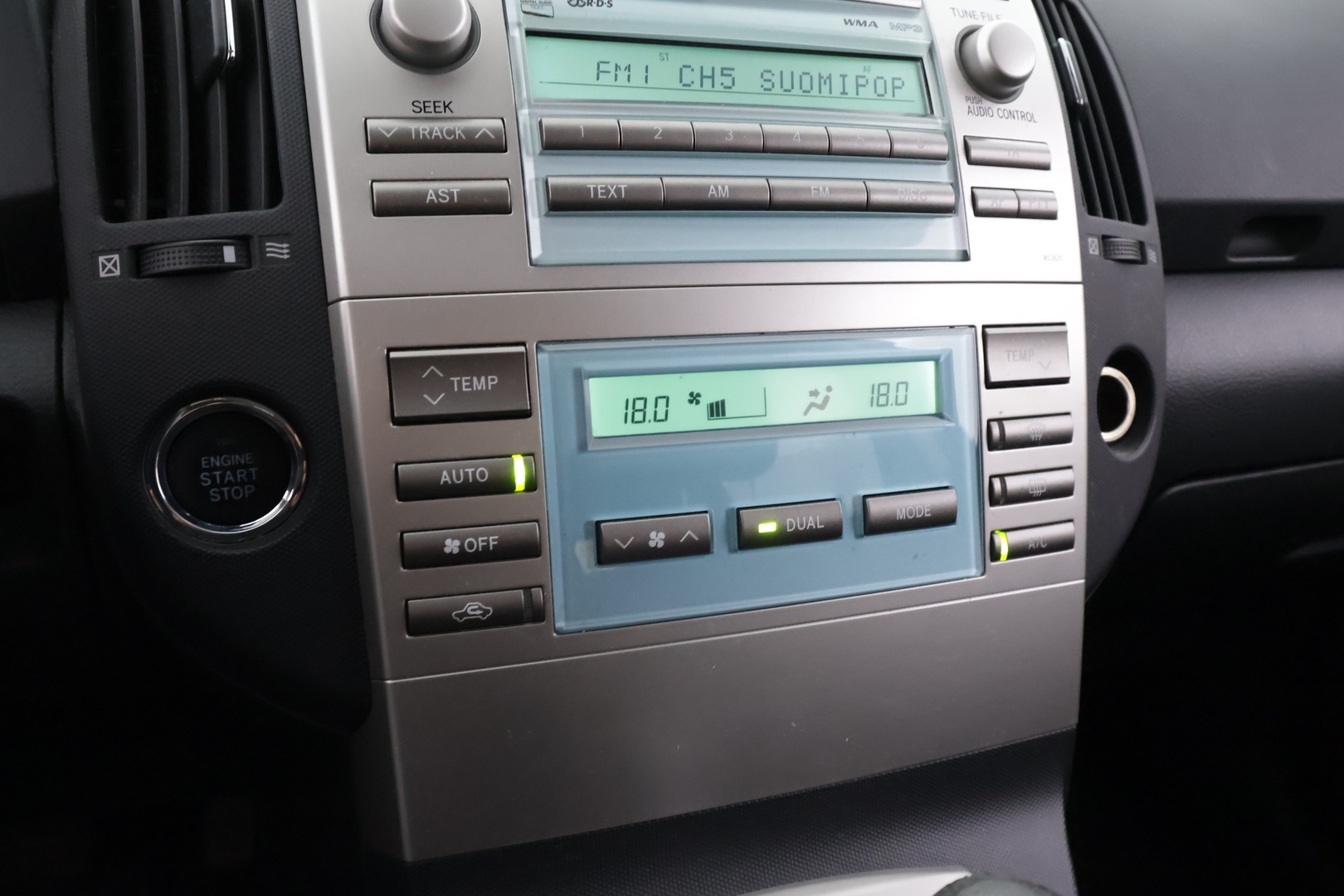 TOYOTA Corolla Verso 2009