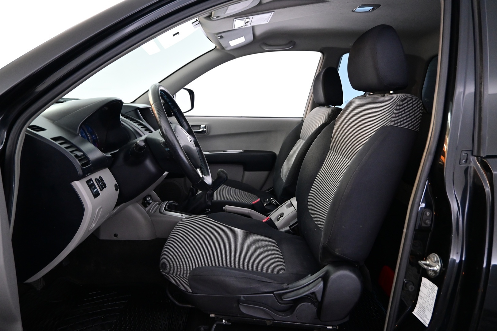 MITSUBISHI L200 2007