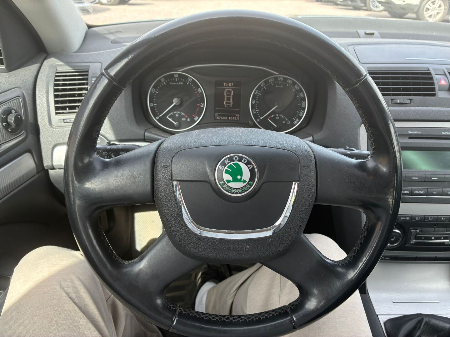 SKODA Octavia 2011