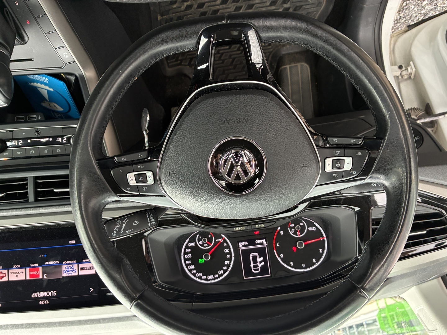 VOLKSWAGEN Polo 2018