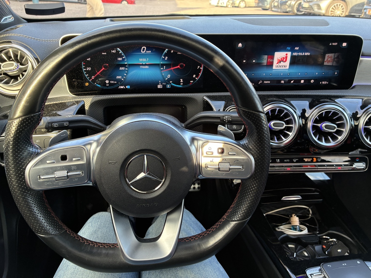 MERCEDES-BENZ A 2019