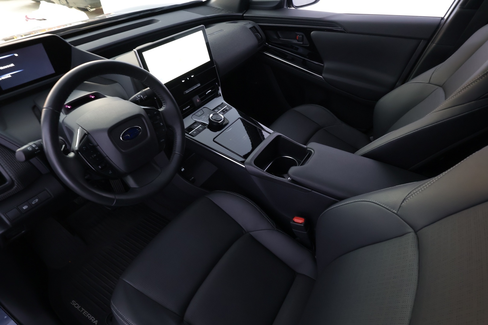 SUBARU Solterra 2023