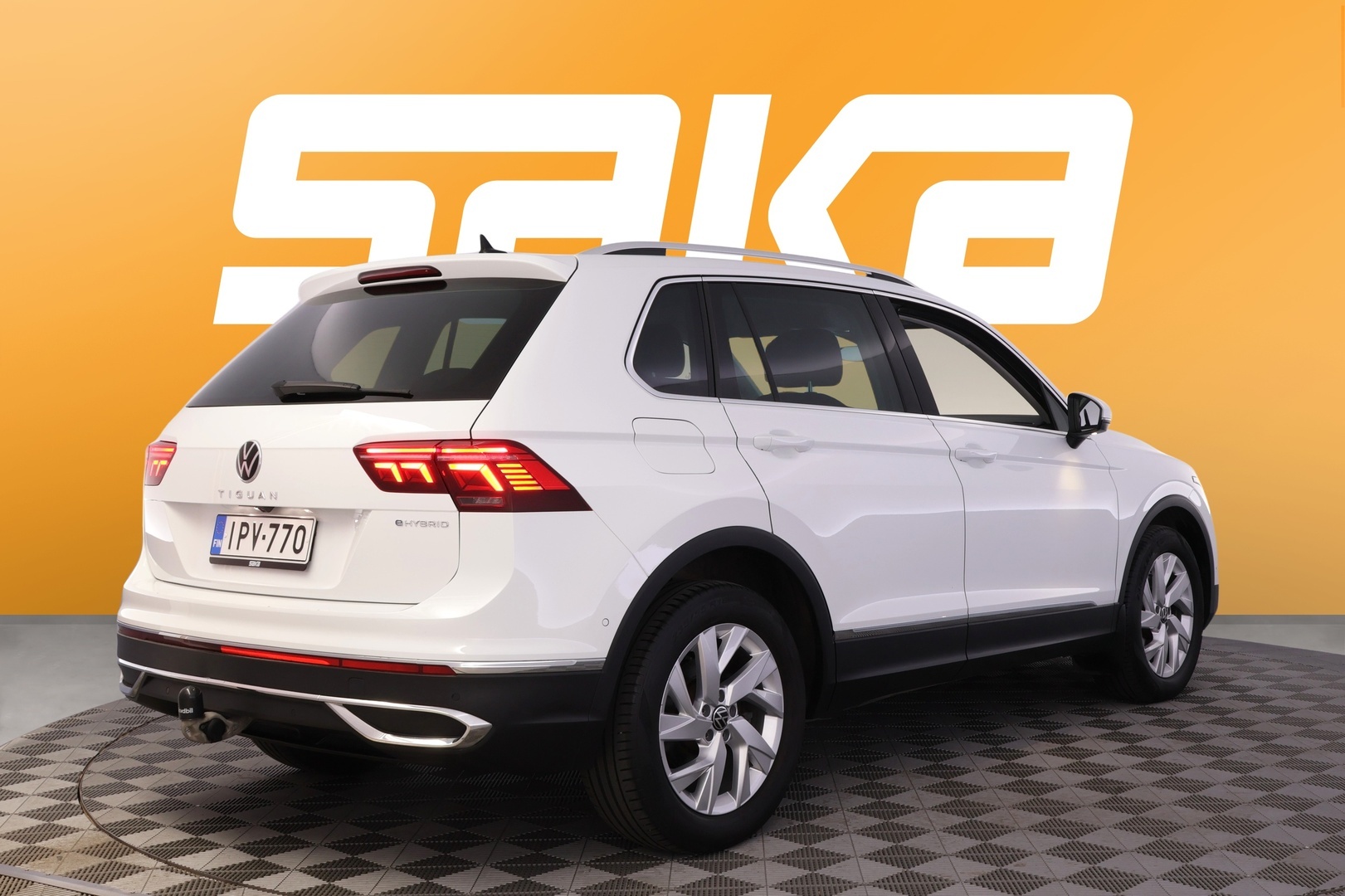 VOLKSWAGEN Tiguan 2021