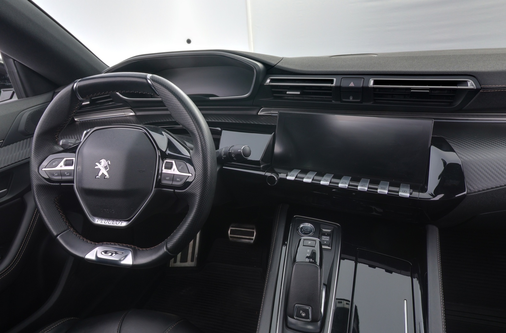 PEUGEOT 508 2021