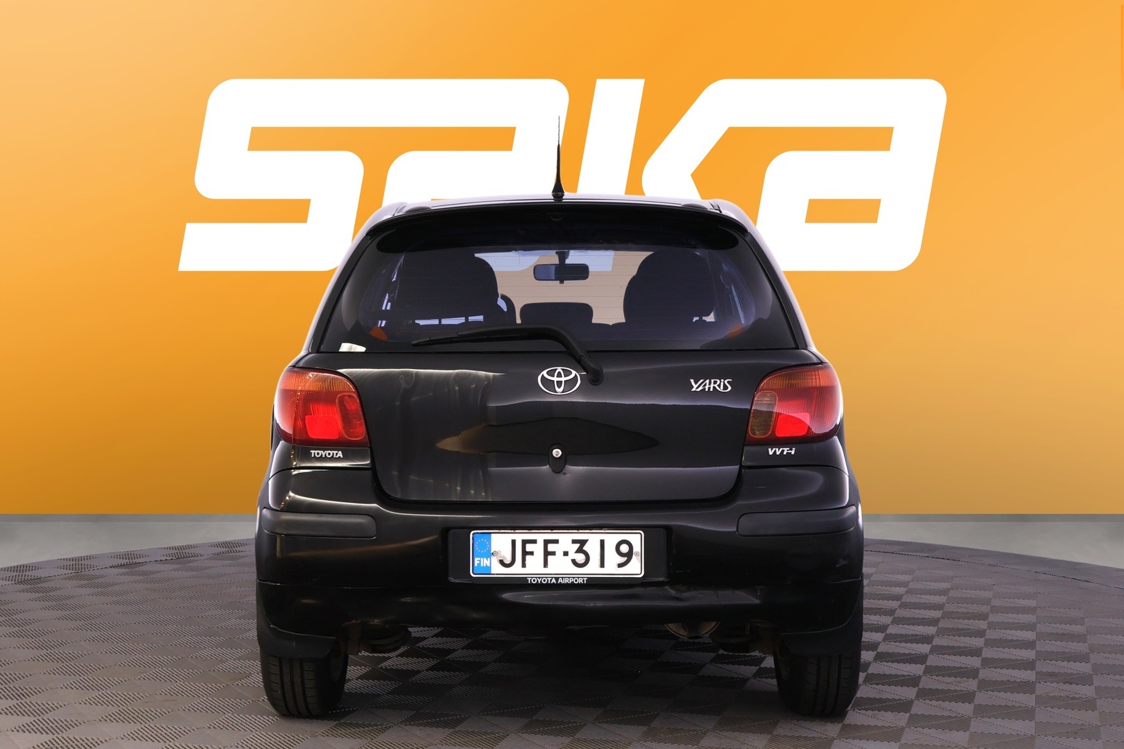 TOYOTA Yaris 2003