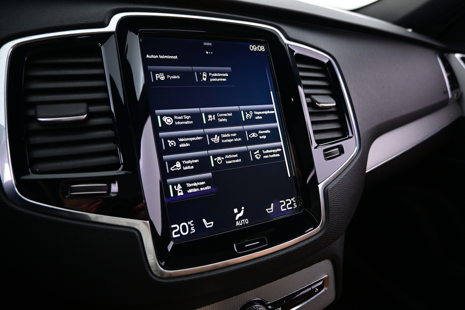 VOLVO XC90 2017