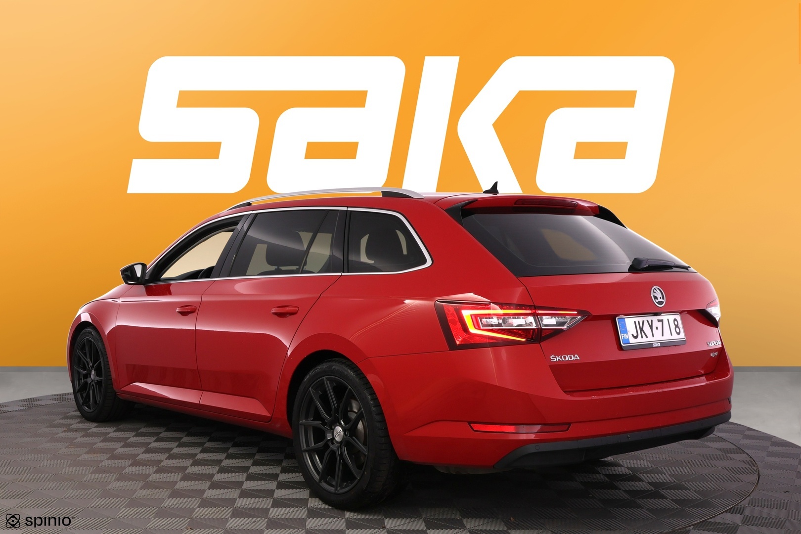 SKODA Superb 2016