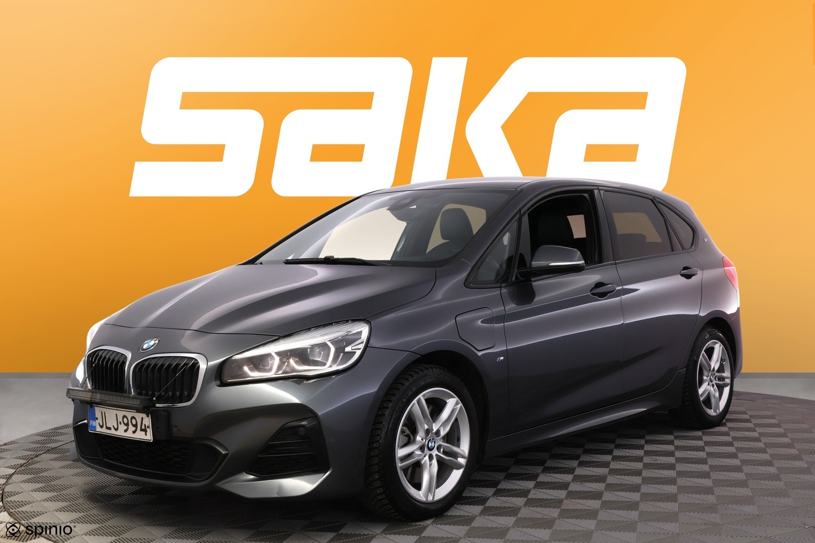 BMW 225 2019