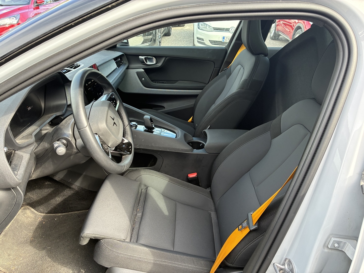 POLESTAR 2 2023