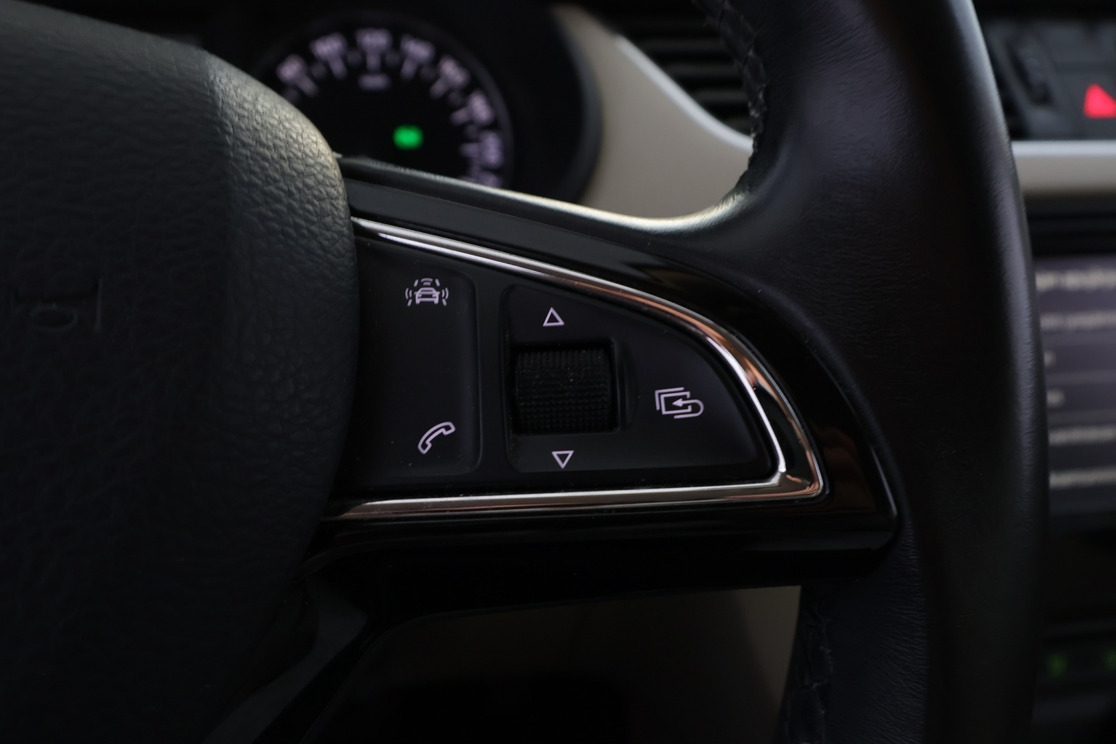 SKODA Octavia 2016