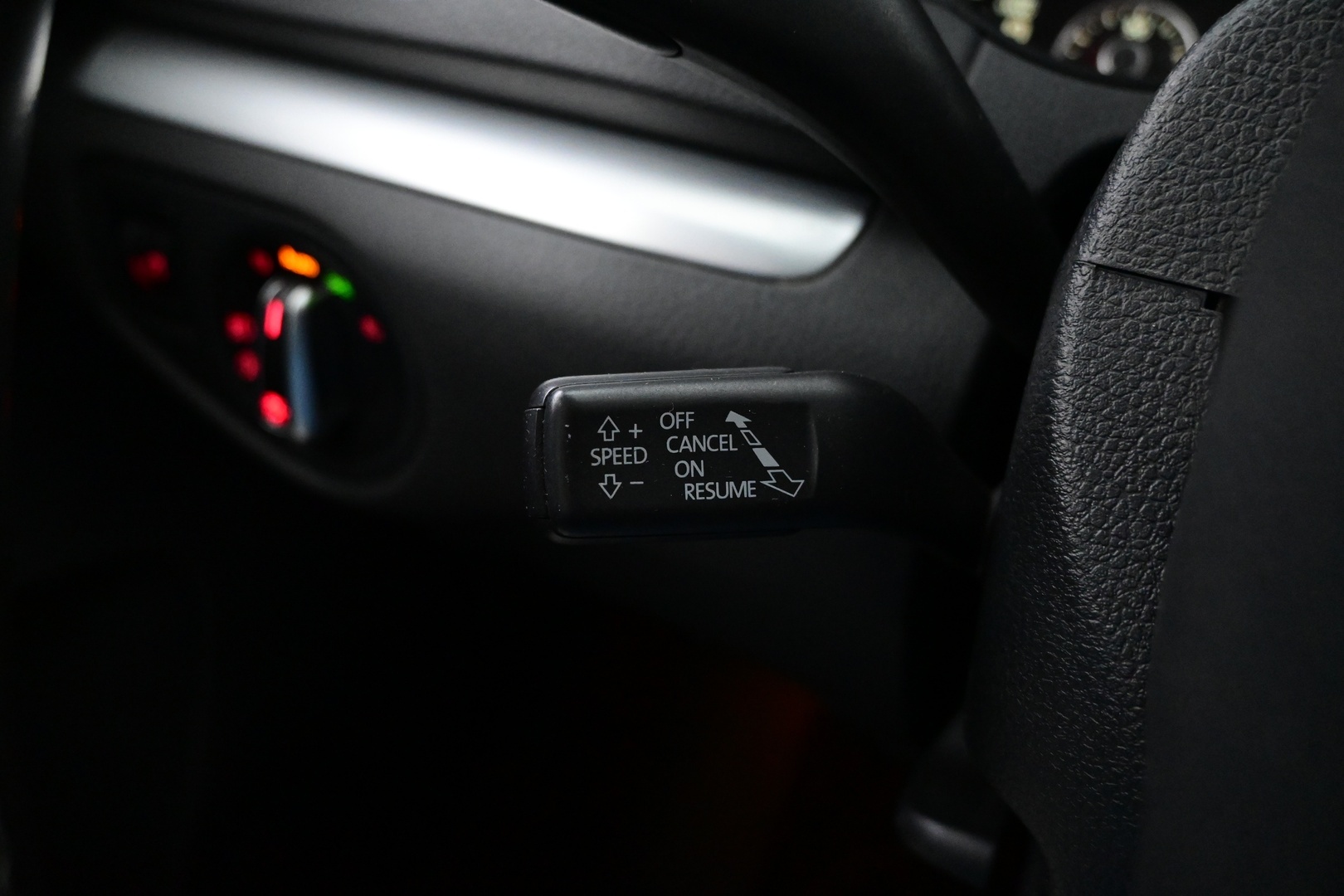 VOLKSWAGEN Sharan 2012