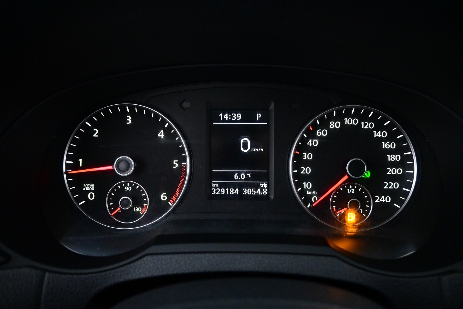 VOLKSWAGEN Sharan 2012