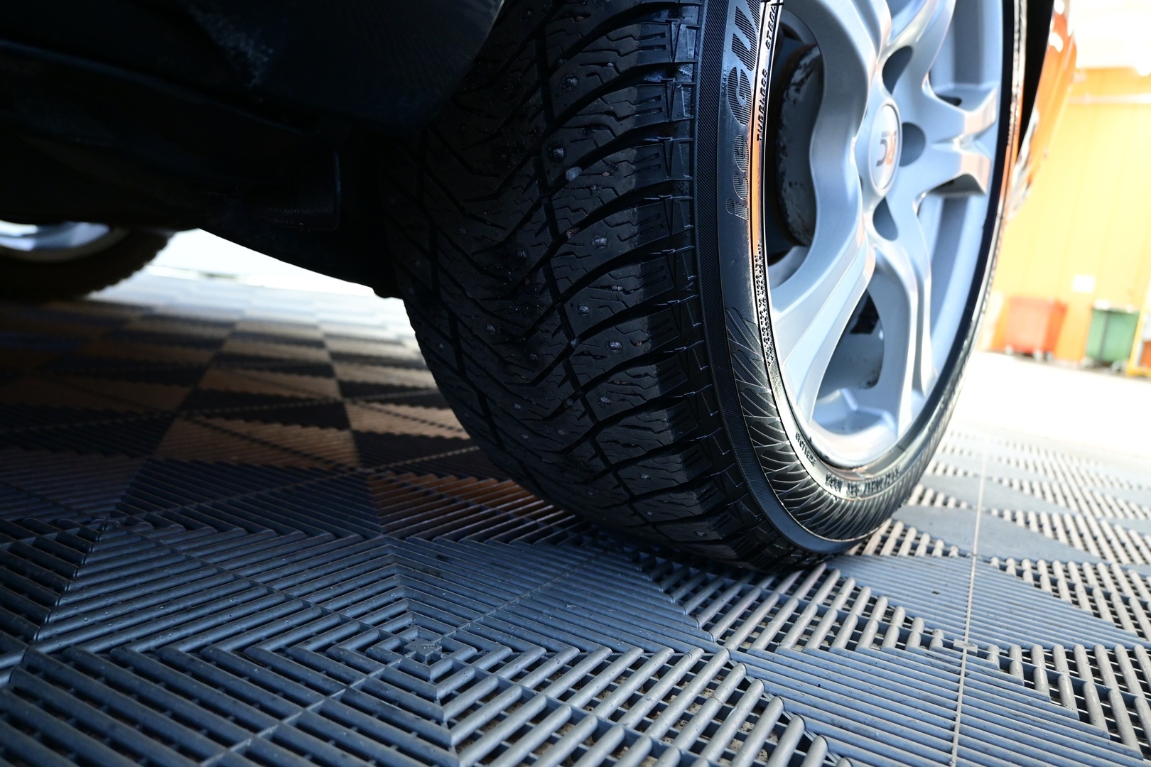 VOLKSWAGEN Sharan 2012