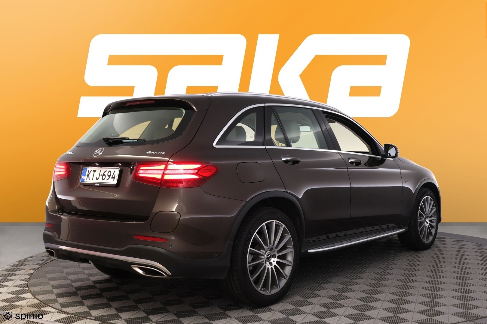 MERCEDES-BENZ GLC 2018