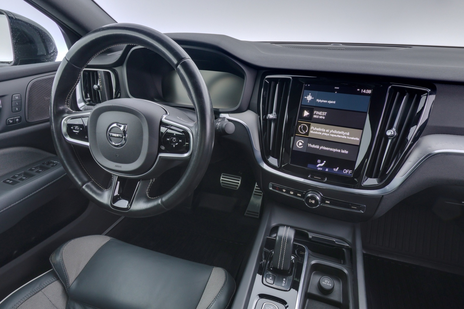 VOLVO S60 2021