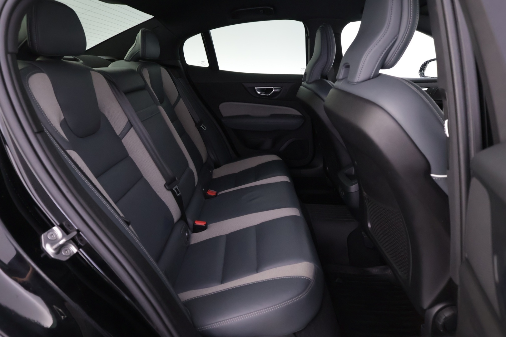 VOLVO S60 2021