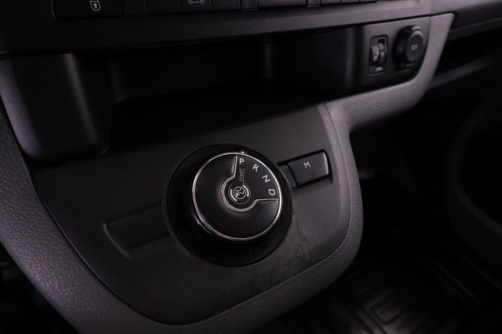 TOYOTA Proace 2021