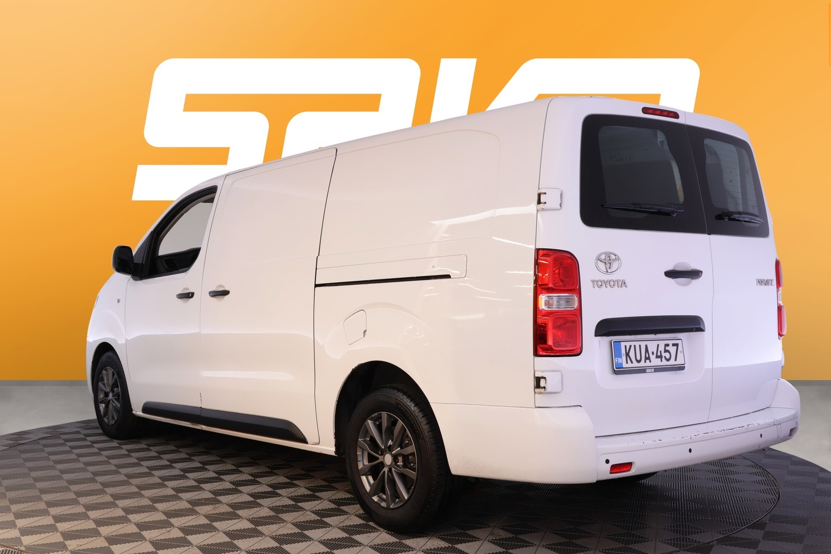 TOYOTA Proace 2021