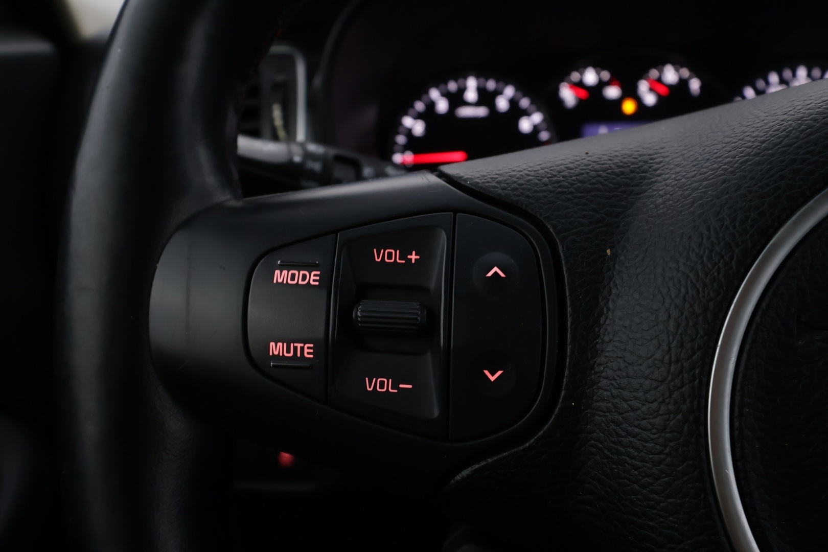KIA Carens 2016