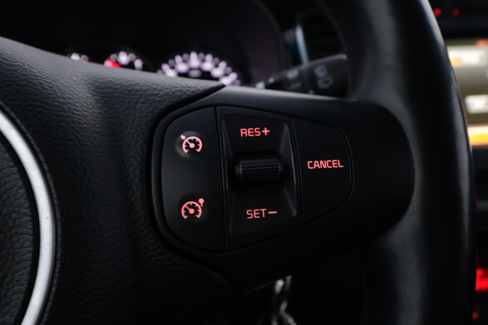 KIA Carens 2016