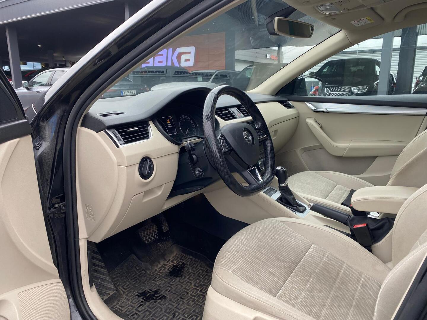 SKODA Octavia 2017