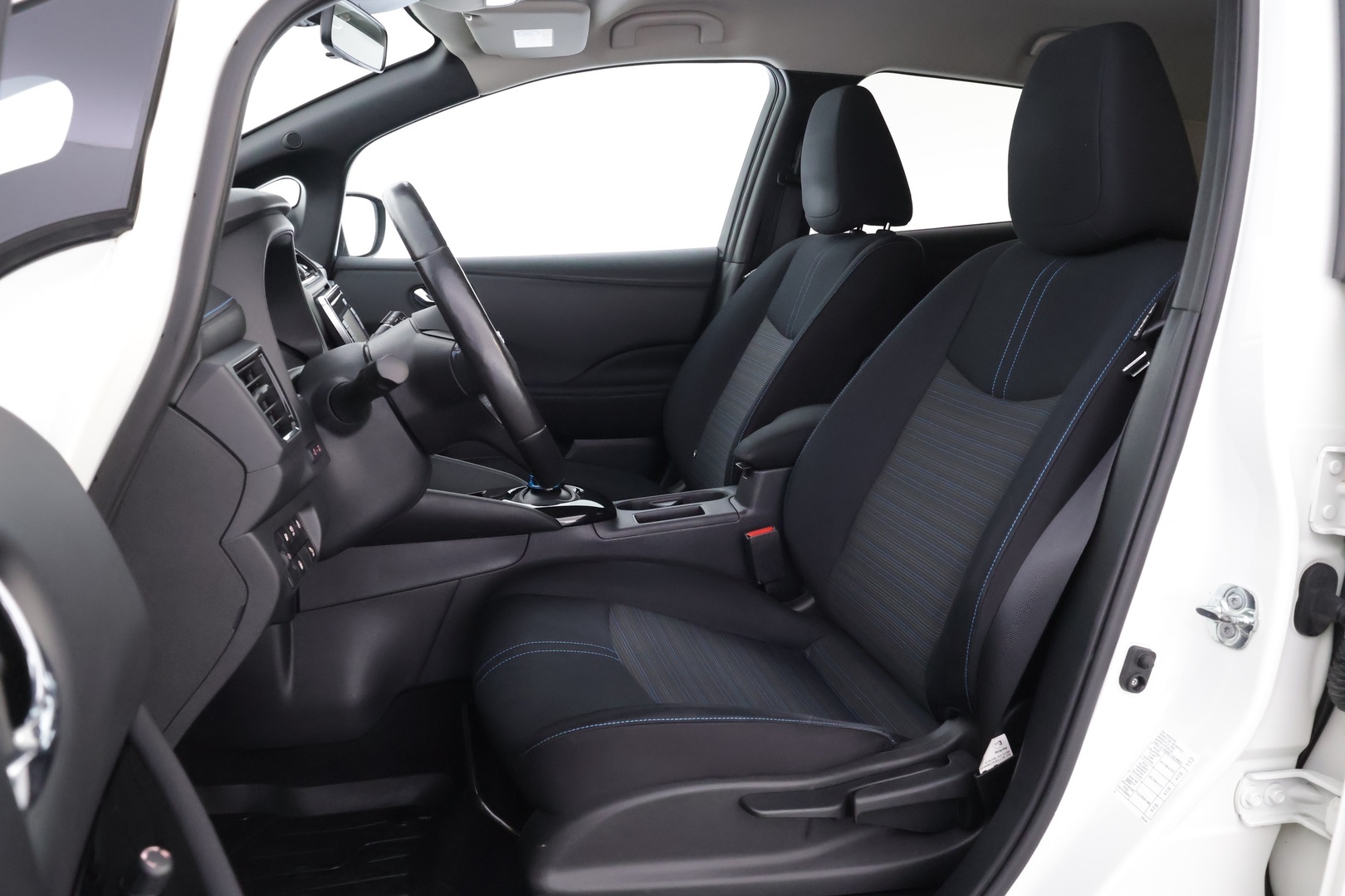 NISSAN Leaf 2018