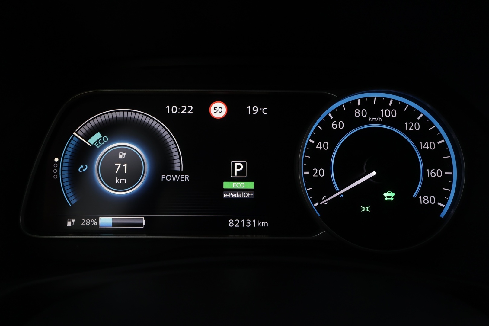 NISSAN Leaf 2018