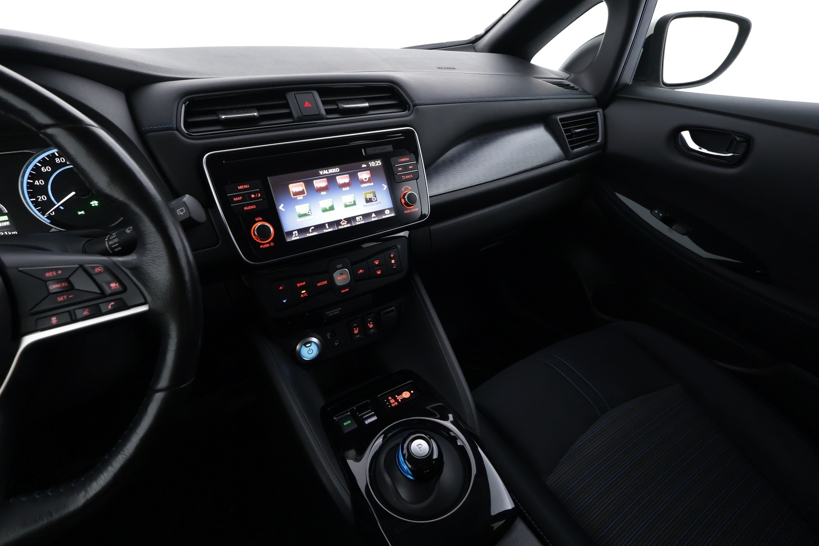 NISSAN Leaf 2018