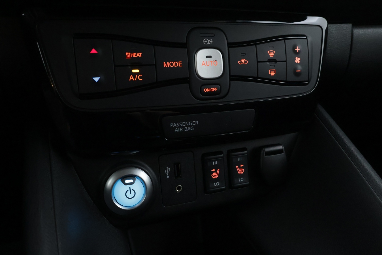 NISSAN Leaf 2018