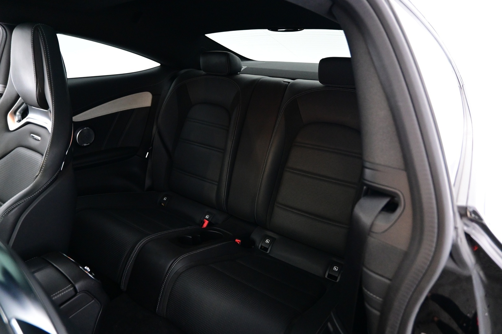 MERCEDES-BENZ C 63 AMG 2016