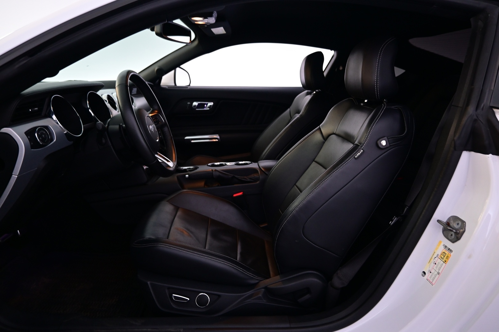 FORD Mustang 2017