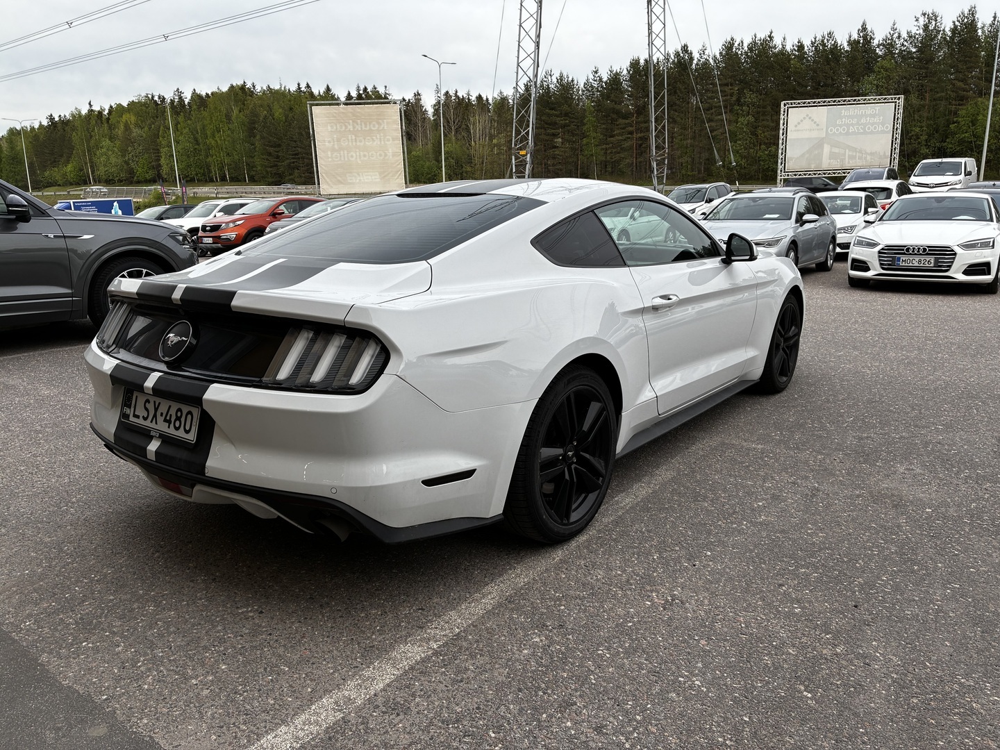 FORD Mustang 2017
