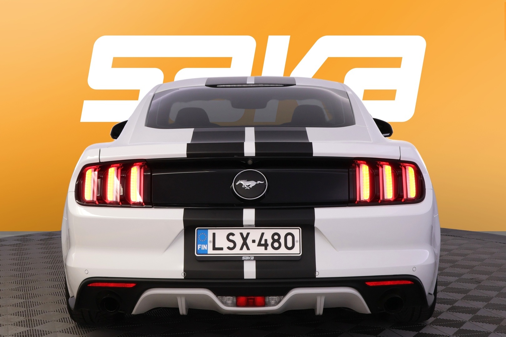 FORD Mustang 2017