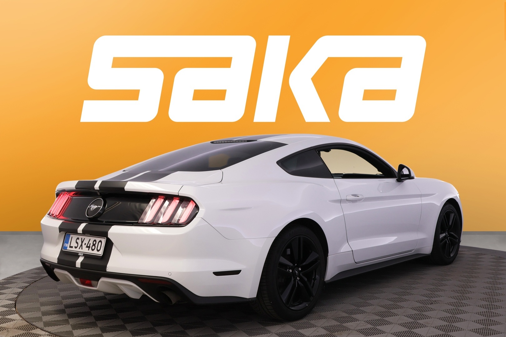 FORD Mustang 2017