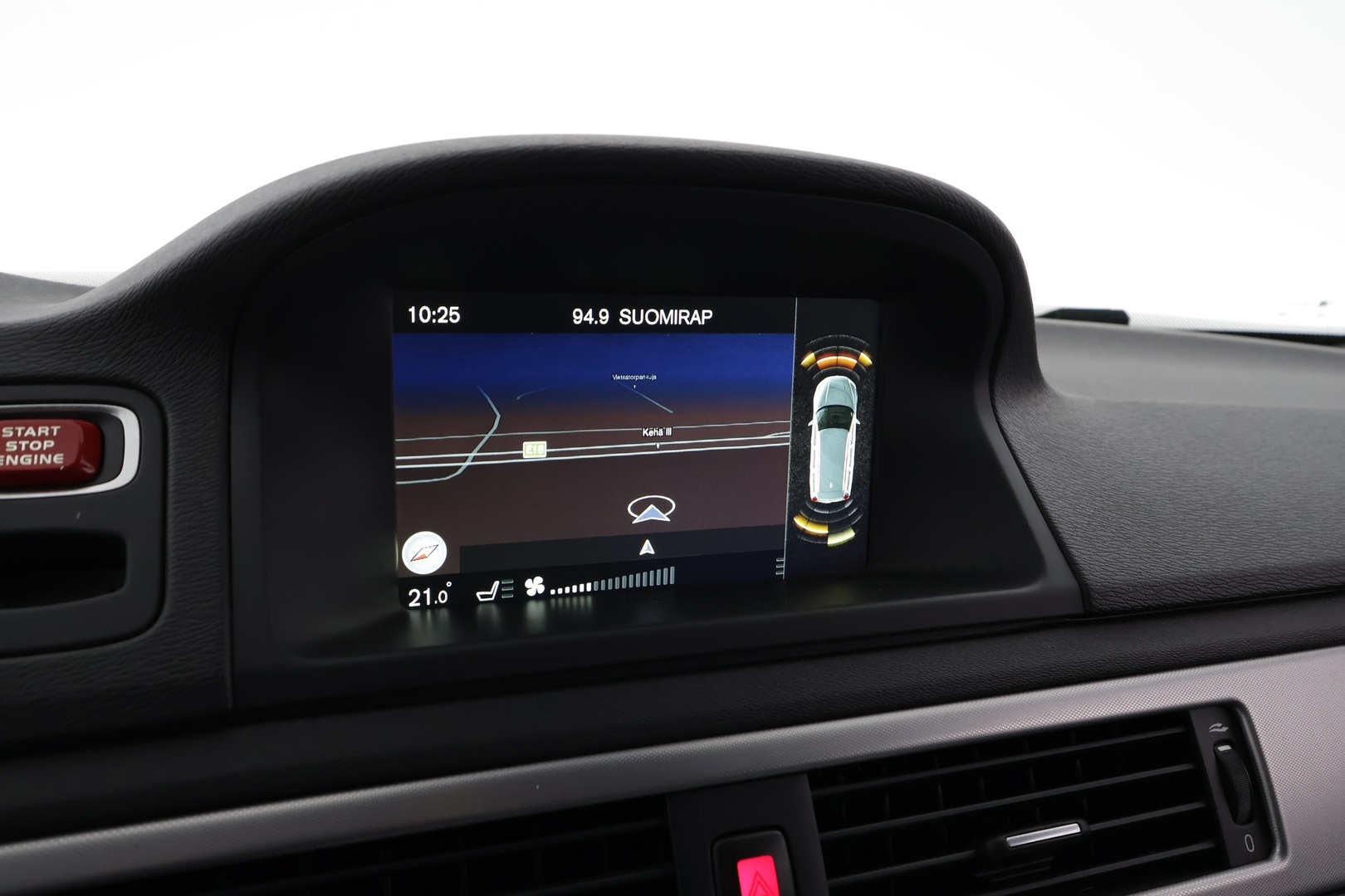 VOLVO V70 2015