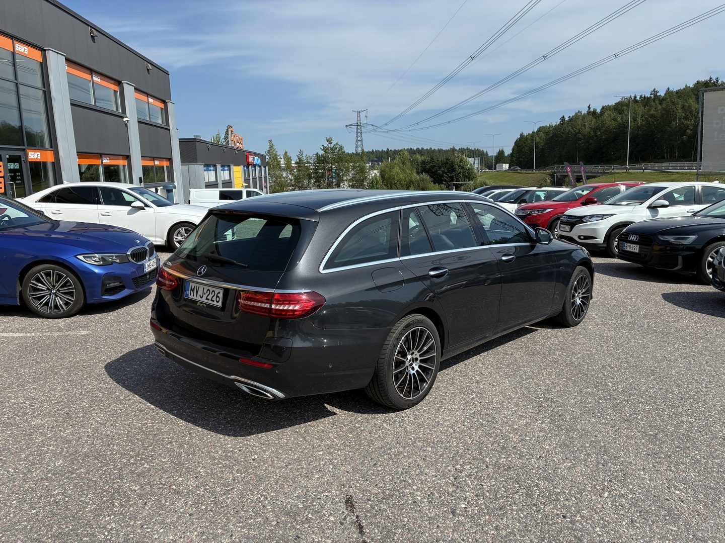 MERCEDES-BENZ E 2021