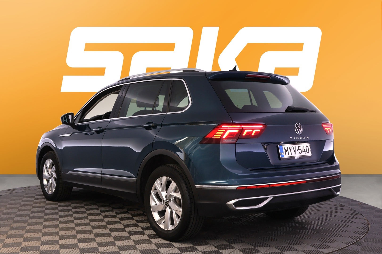 VOLKSWAGEN Tiguan 2021