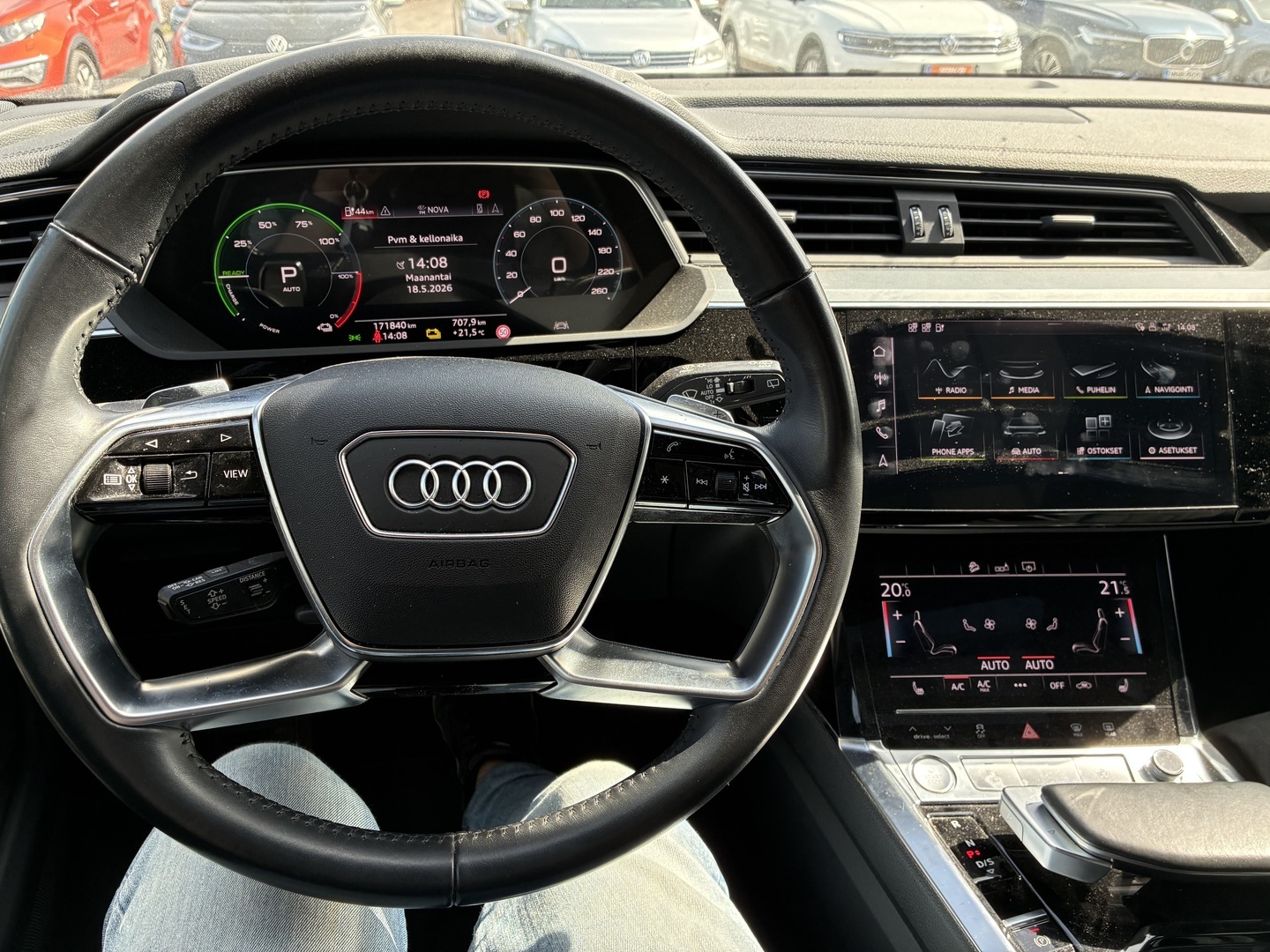 AUDI e-tron 2020