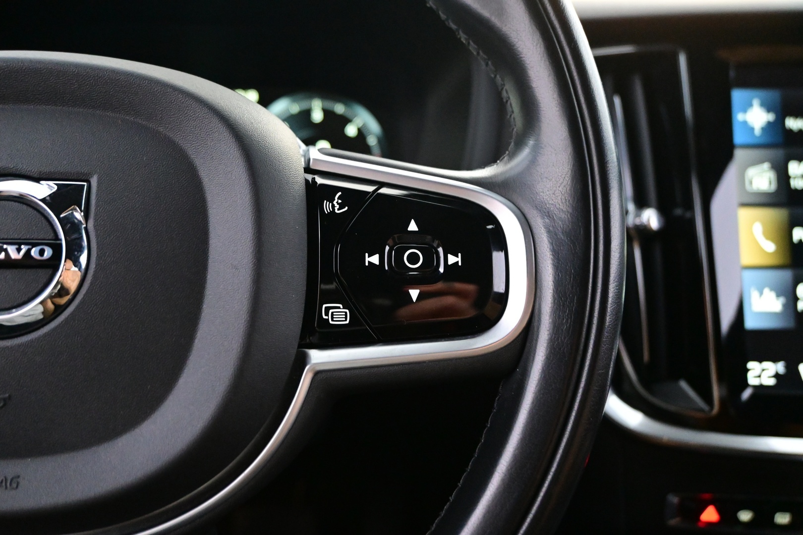 VOLVO V60 Cross Country 2019