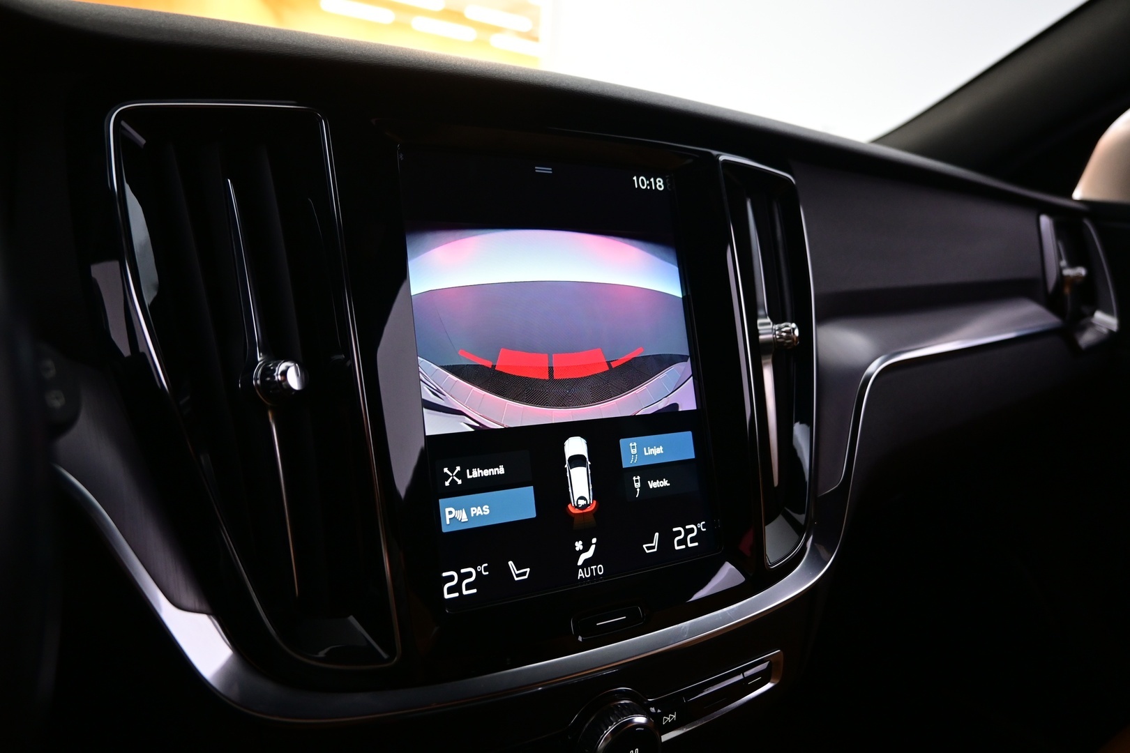 VOLVO V60 Cross Country 2019