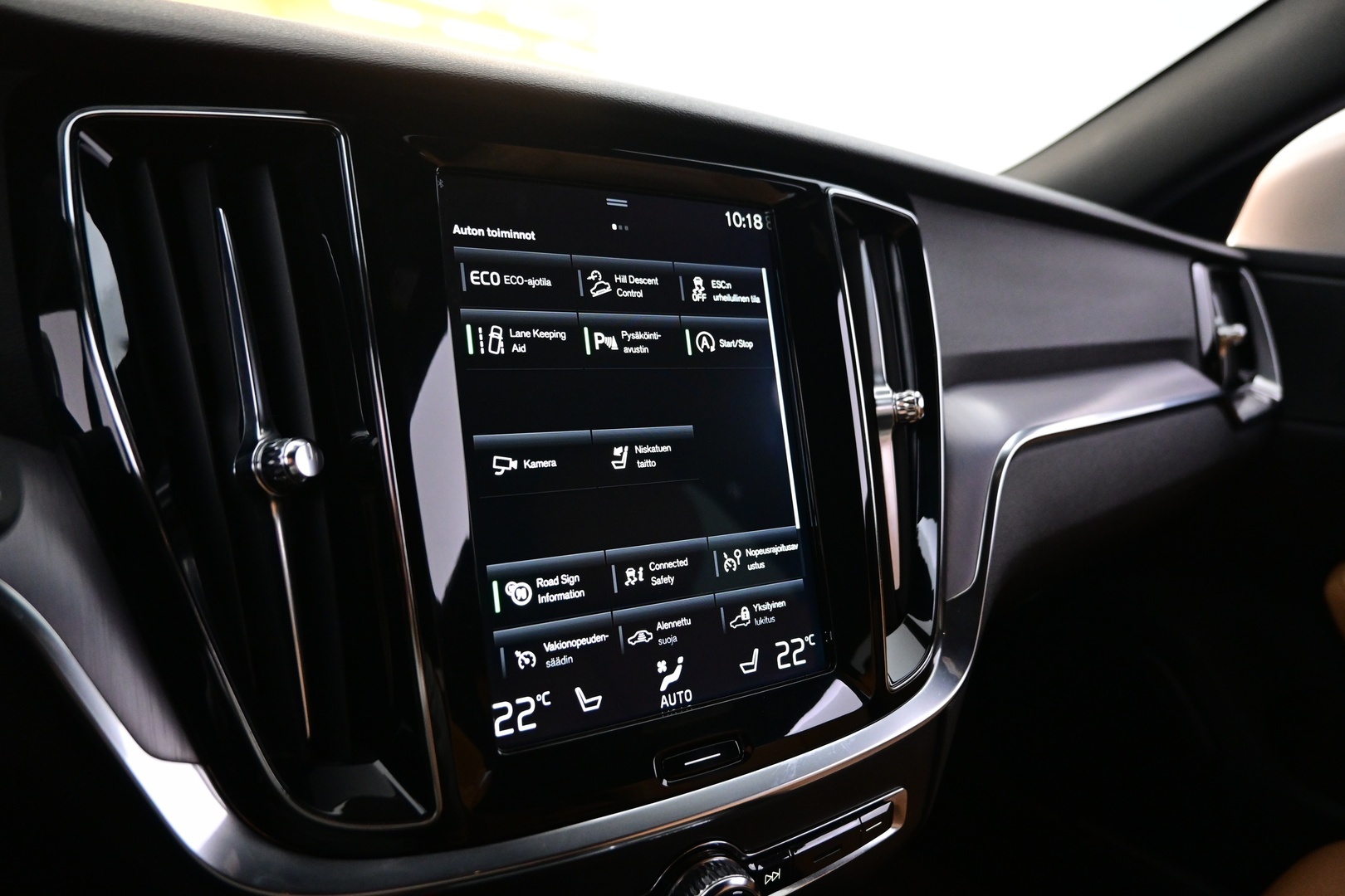 VOLVO V60 Cross Country 2019