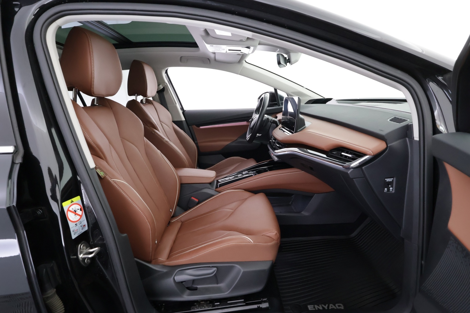 SKODA Enyaq 2023