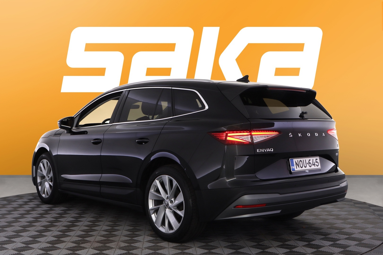 SKODA Enyaq 2023