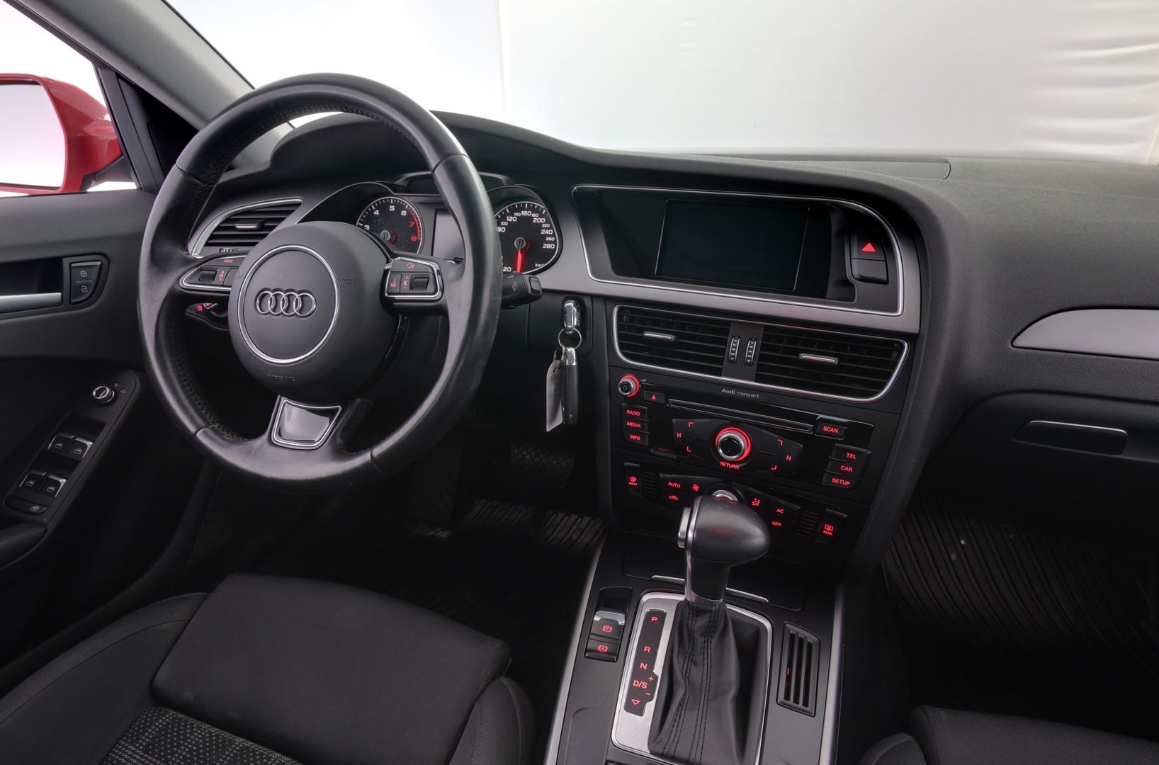 AUDI A4 2014