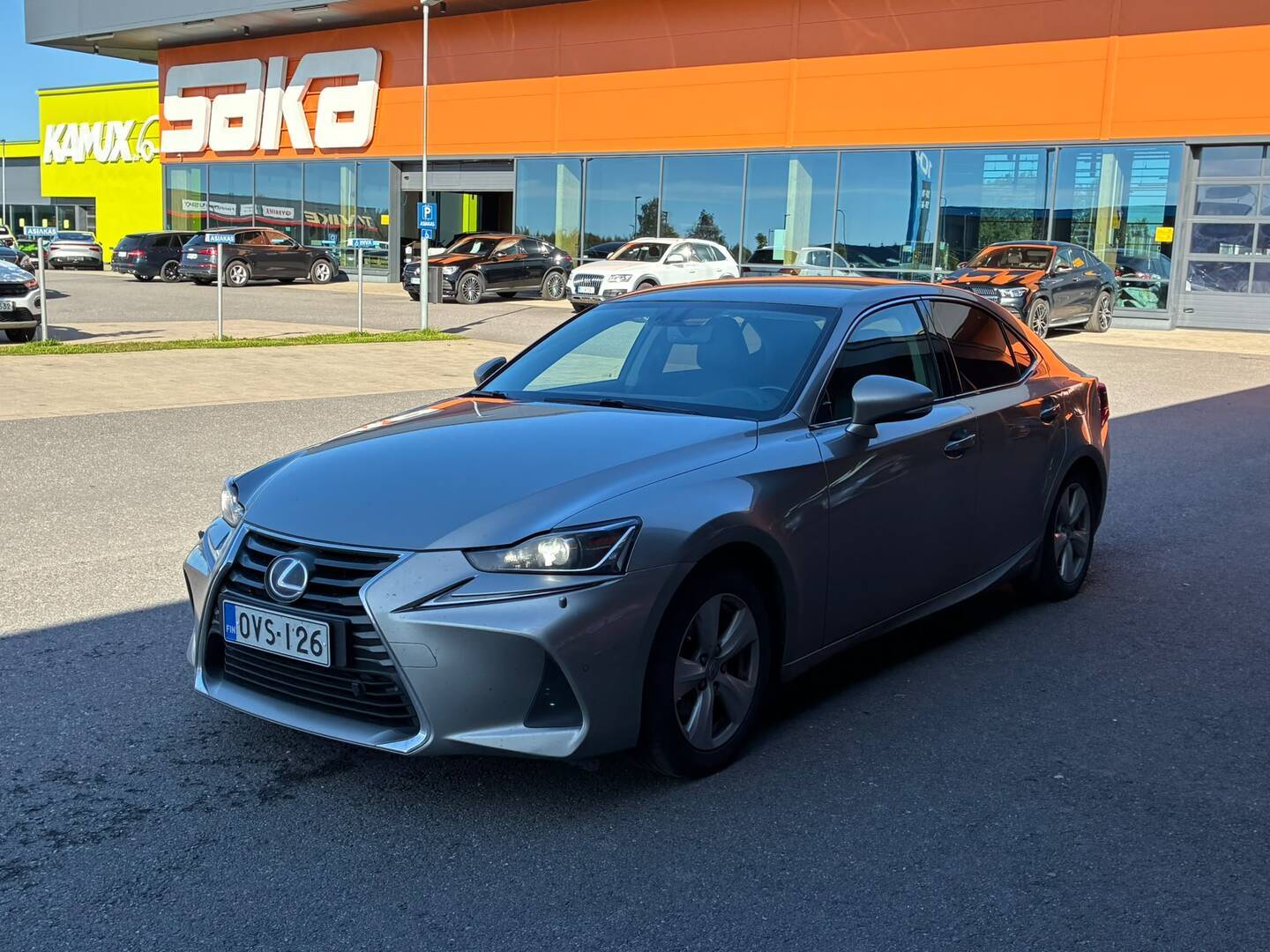 LEXUS IS 2017