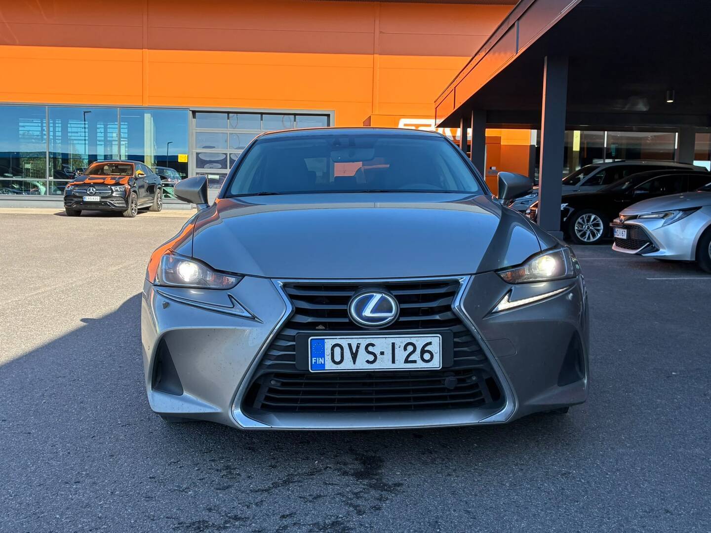 LEXUS IS 2017