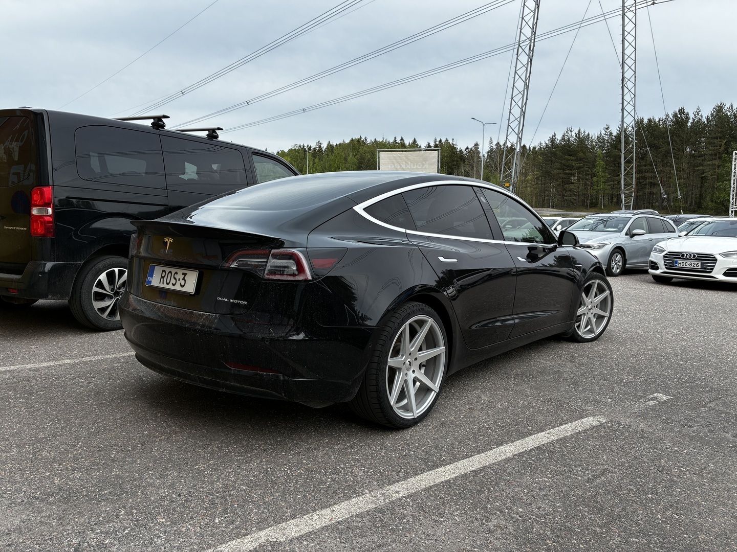 TESLA Model 3 2019