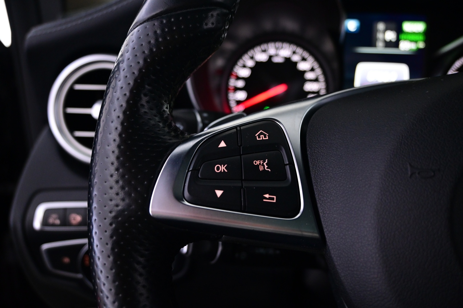 MERCEDES-BENZ GLC 2017