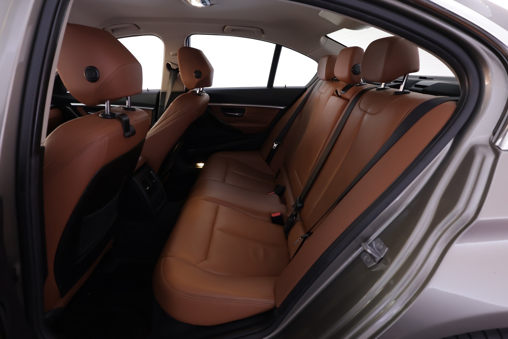 BMW 330 2017