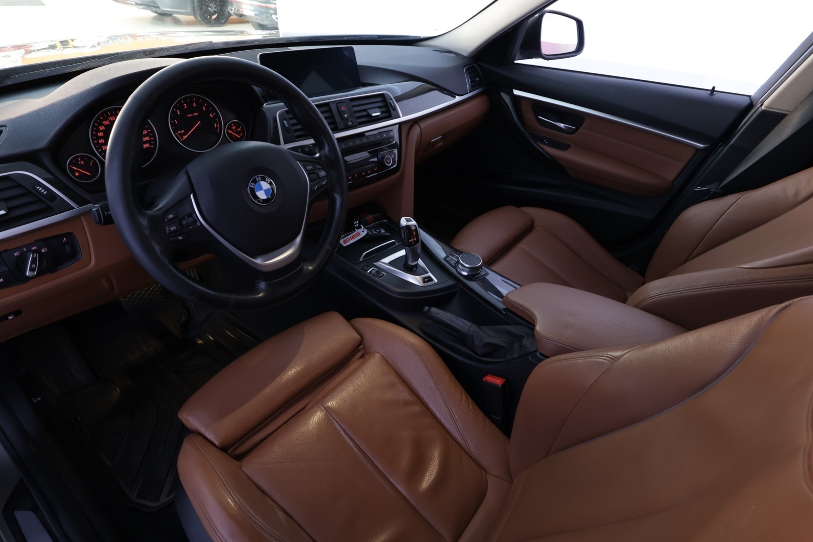 BMW 330 2017